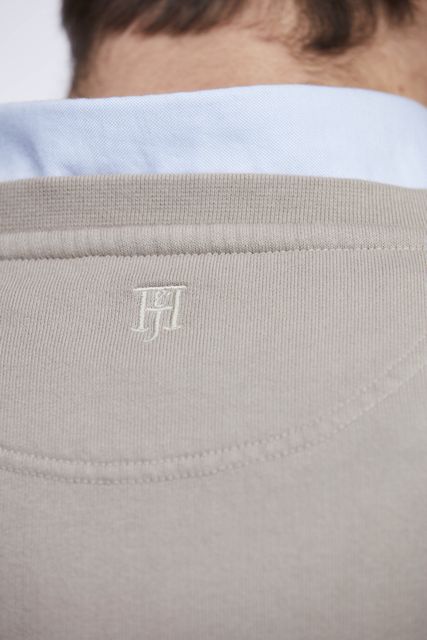 CREW NECK SWEATSHIRT