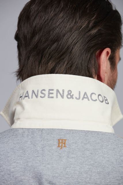 STRIPE BACK RUGGER