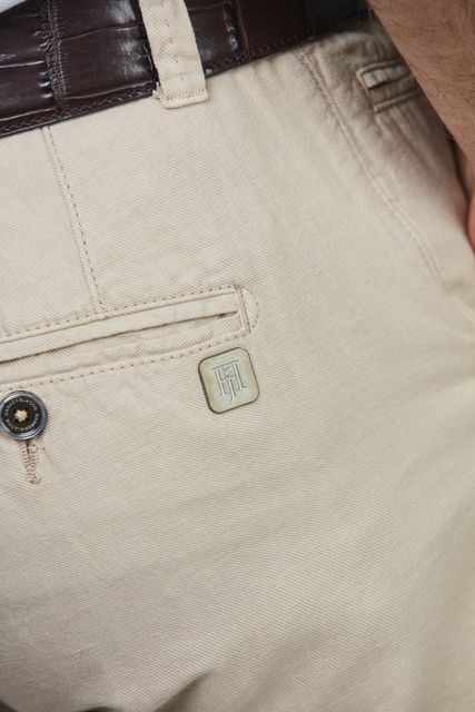 CLASSIC LINEN SHORTS