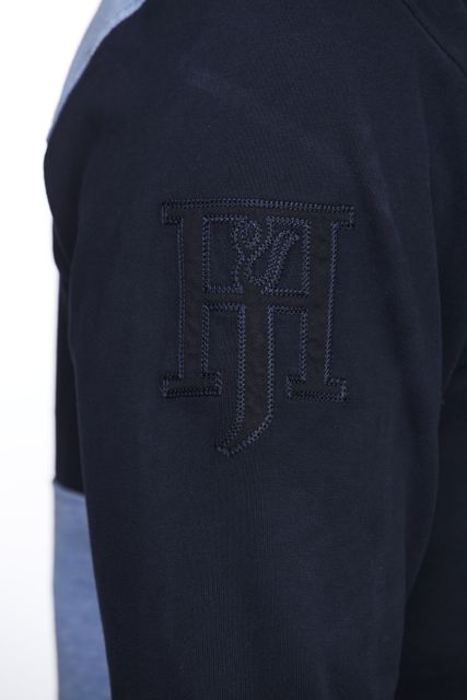 STRIPE BACK RUGGER