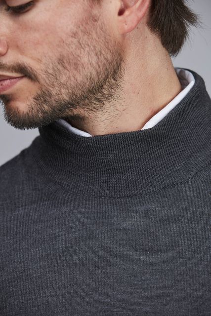 MERINO ROLLNECK KNIT