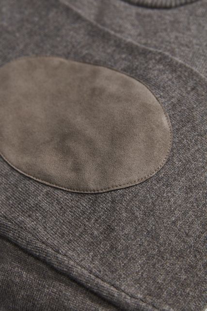 CREW NECK SWEATER