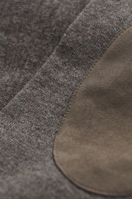 CREW NECK SWEATER