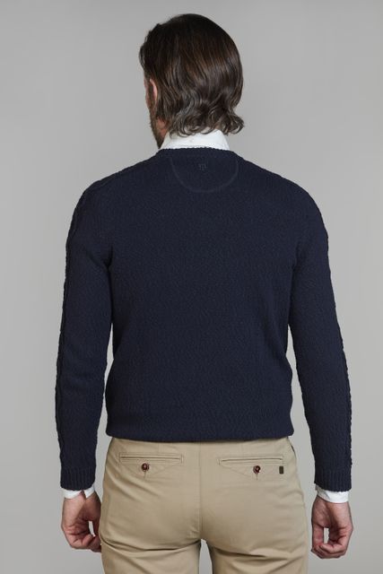 Crew Neck Cable Knit