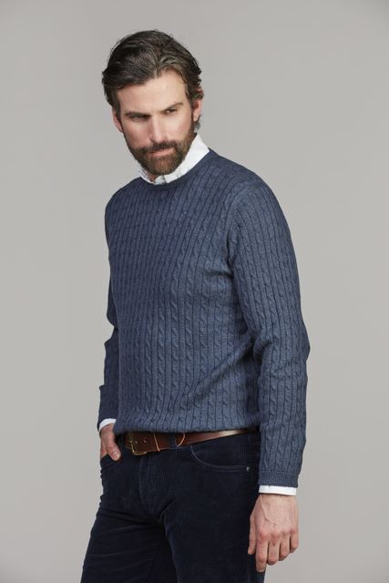 Crew Neck Cable Knit