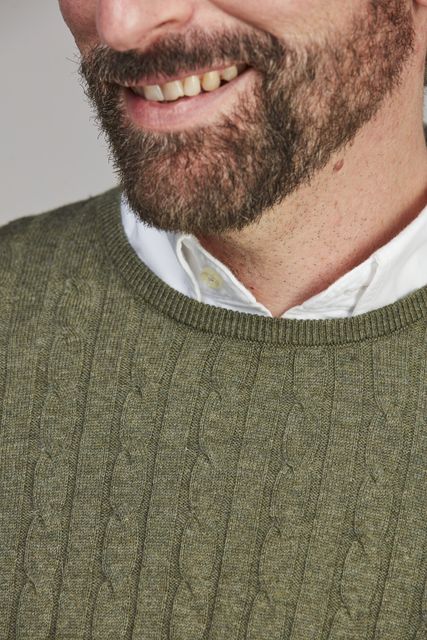 Crew Neck Cable Knit
