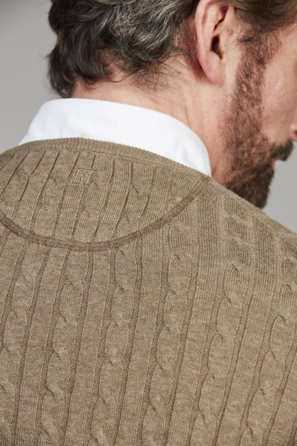Crew Neck Cable Knit