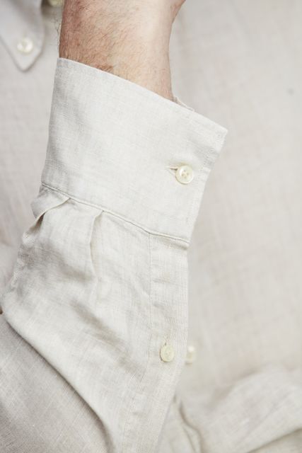 LINEN SHIRT BUTTON DOWN