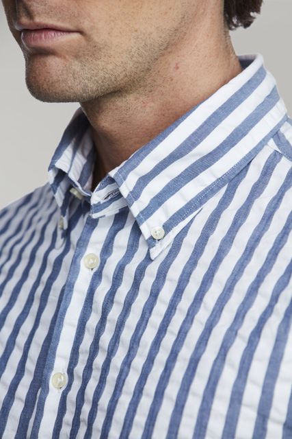 SEERSUCKER STRIPE SHIRT