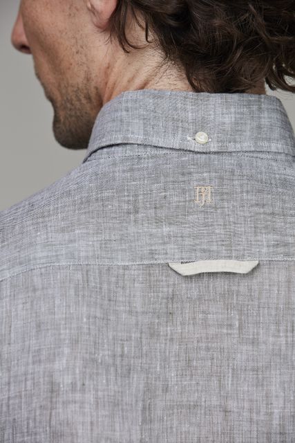Classic Linen Shirt