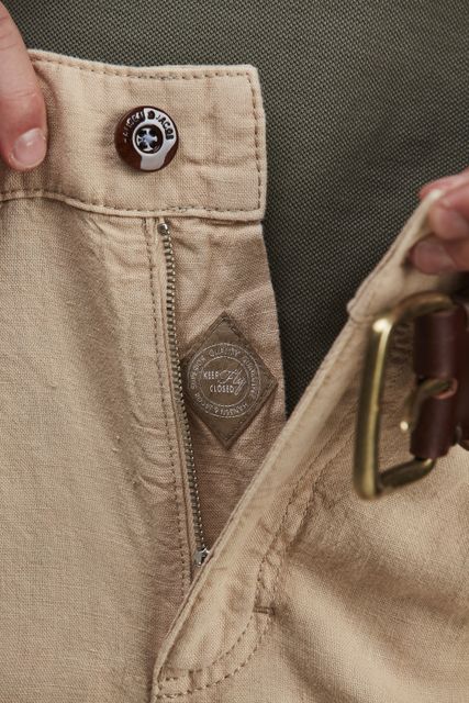 Cotton/Linen Cargo Shorts