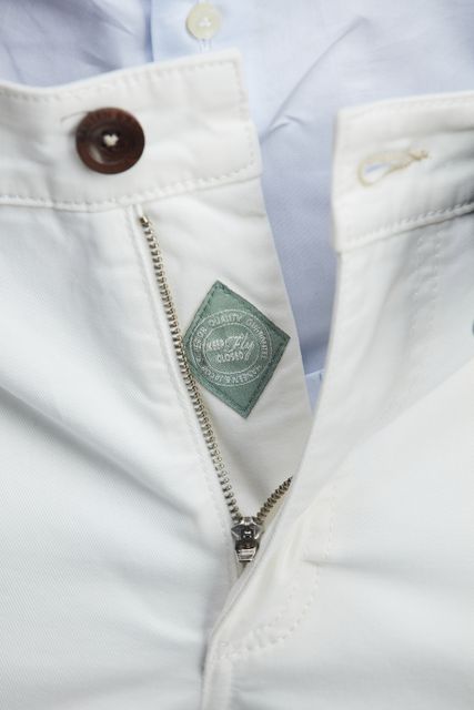Classic Chino Cotton White