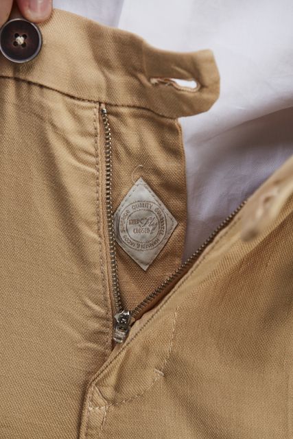 FRONT PLEAT CHINO LINEN BLEND