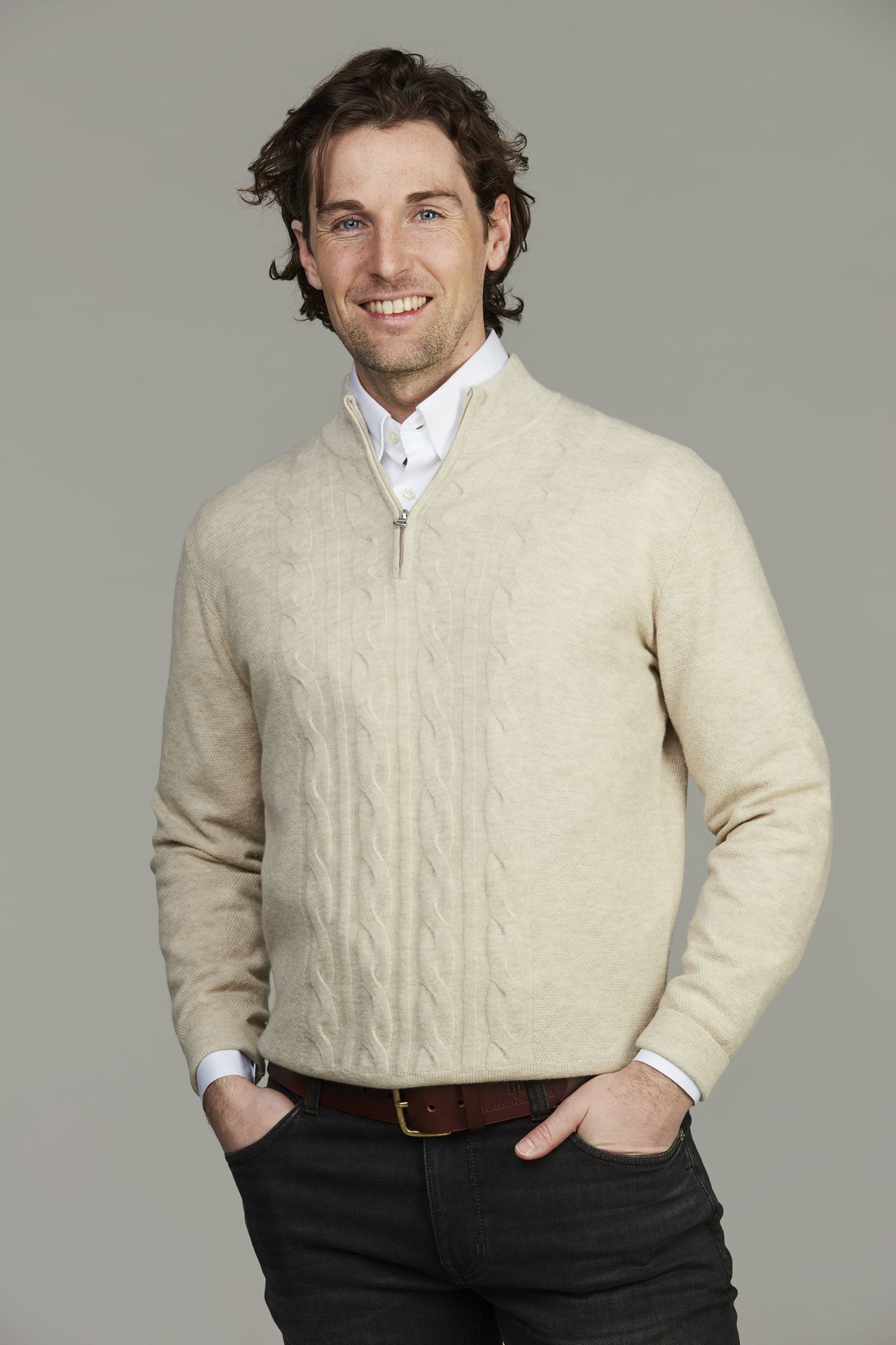 Kabelstickad tröja, Geelong Half Zip Cable Knit, Offwhite, XL, Hansen & Jacob - XL