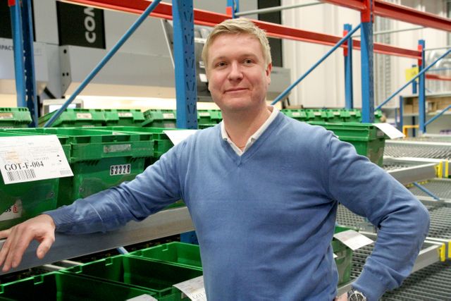 Jonas Helfridsson, logistikchef Oriola AB