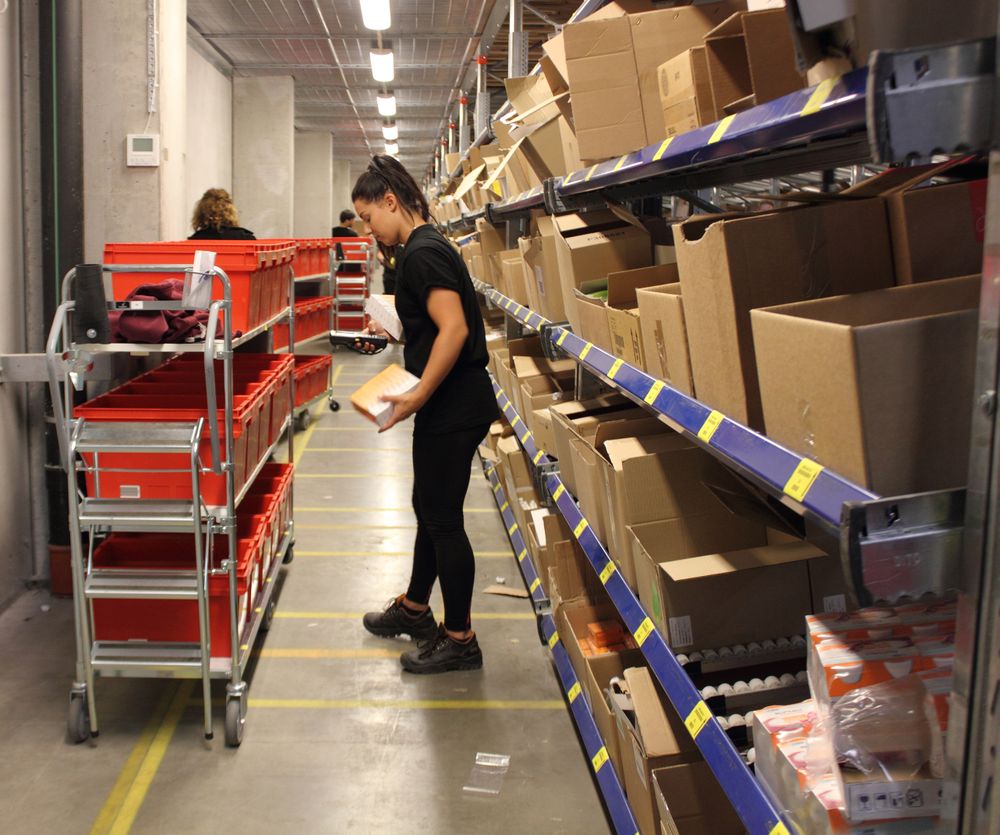 Manuell vagn hos PostNord Logistics TPL