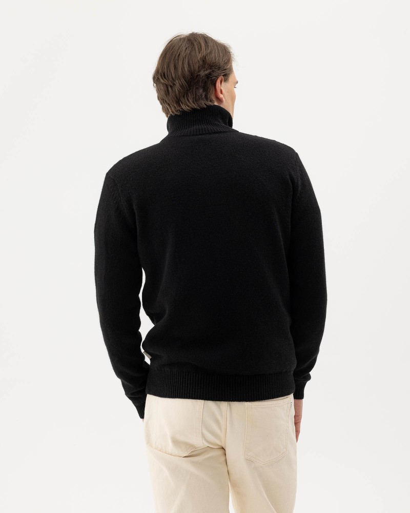 Alvin T-neck WP Black