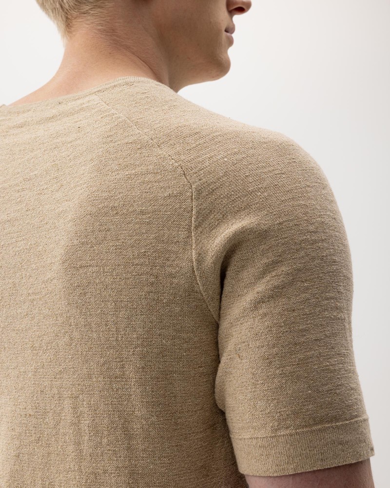 Edmund Tee Sand