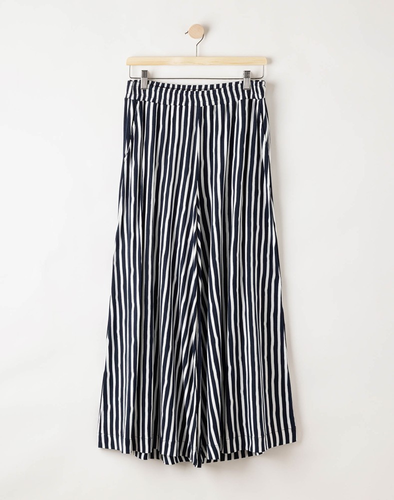 Ellen Skort Navy/Off White