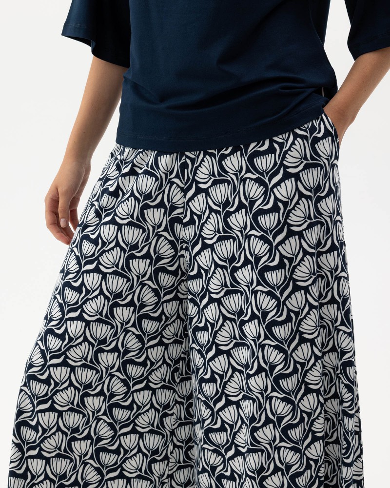 Ellen Skort Navy (pattern)