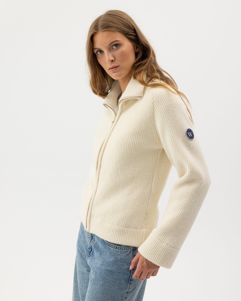 Essie Fullzip WP Whisper White