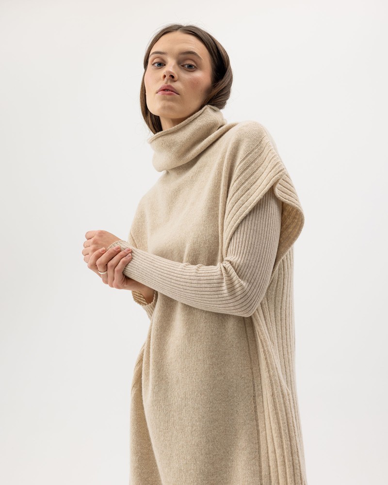 Kicki Long Vest Sand