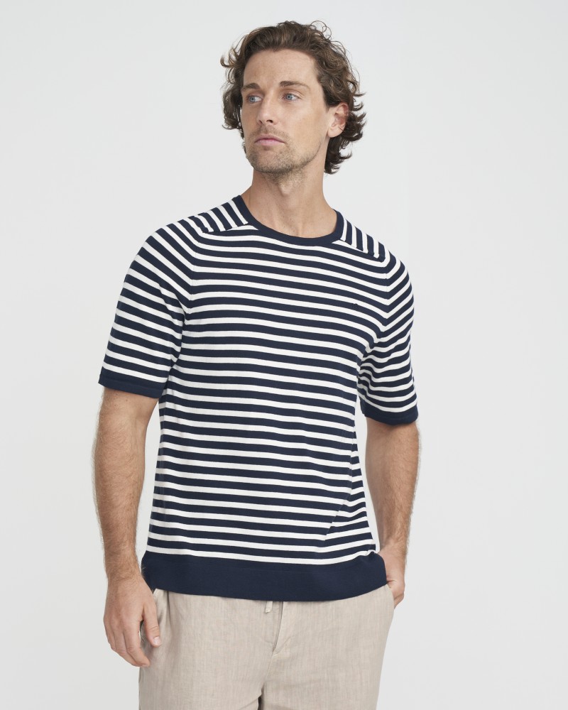 Lars Tee Navy/Off White