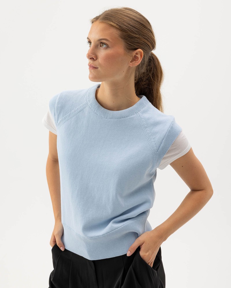 Laura Vest WP Pale Blue