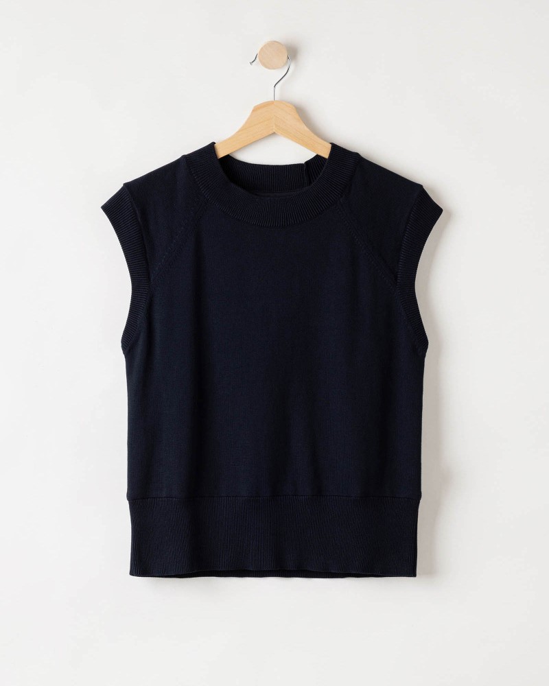 Laura Vest WP Navy