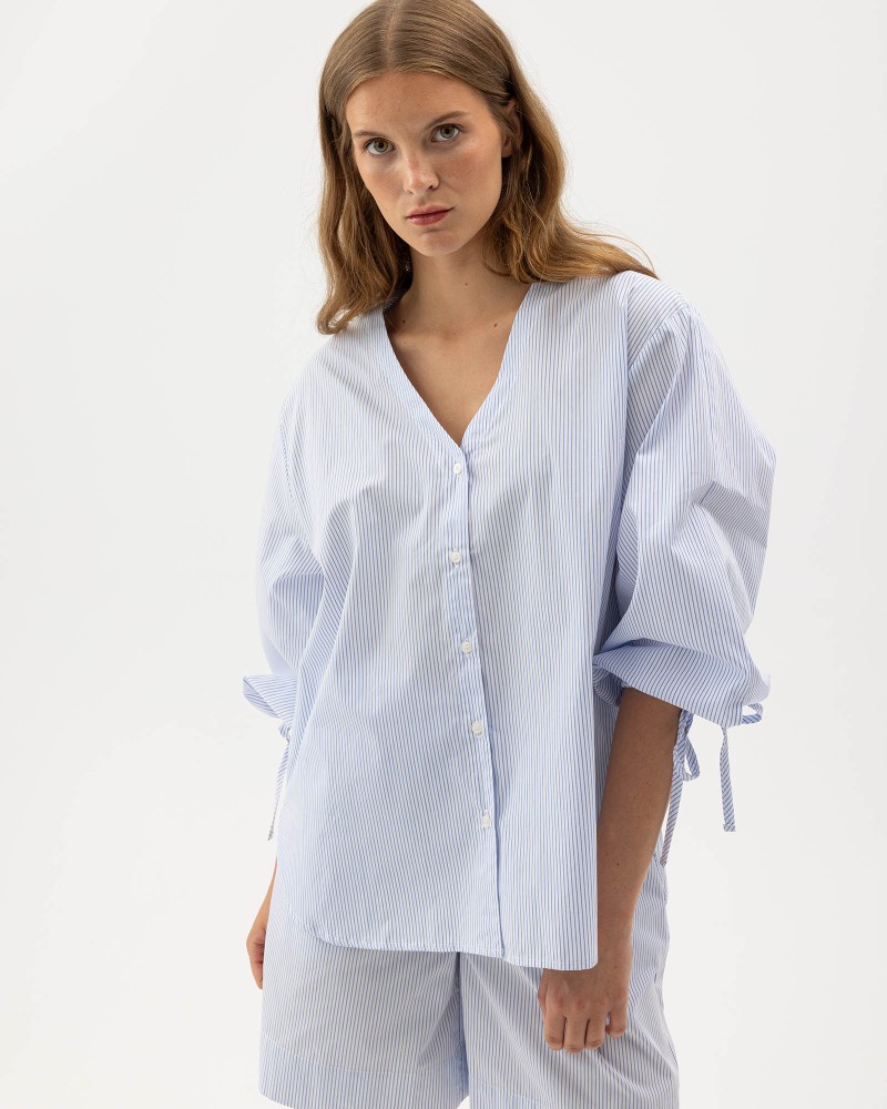 Marie Shirt White/Light Blue