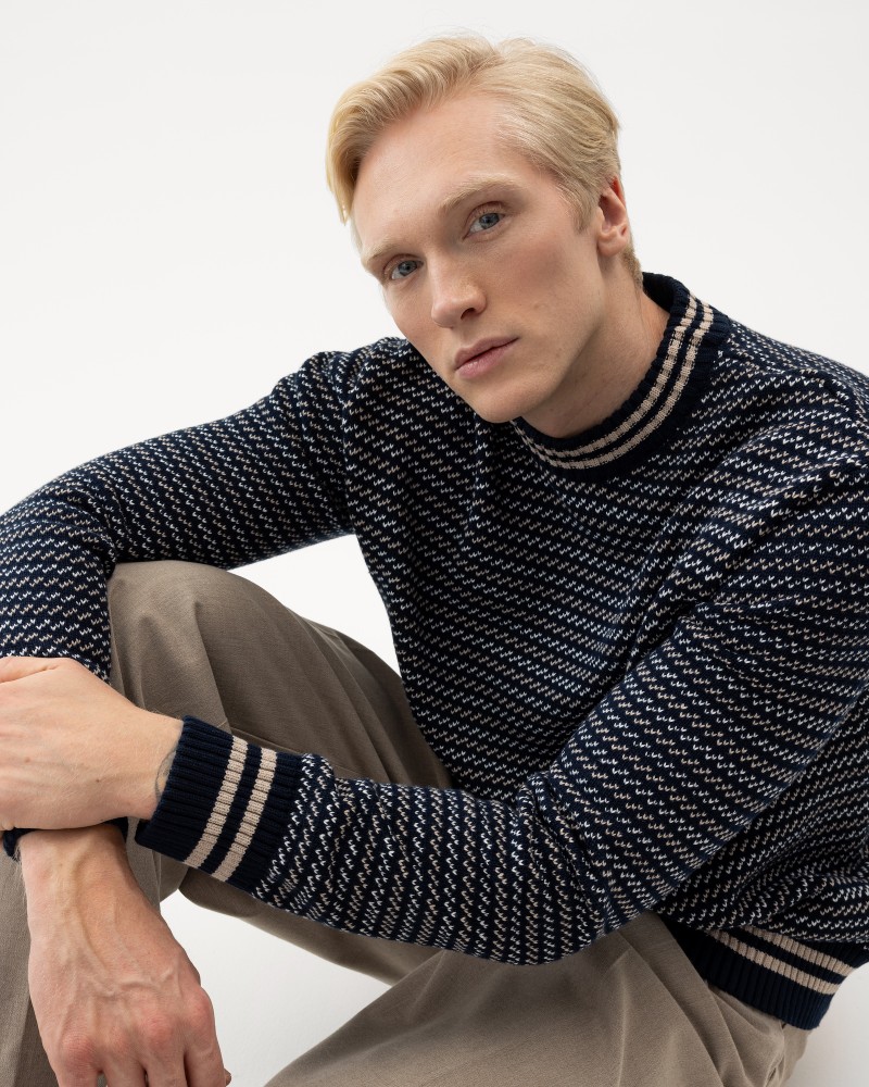 Neil Crew Navy (multi color)