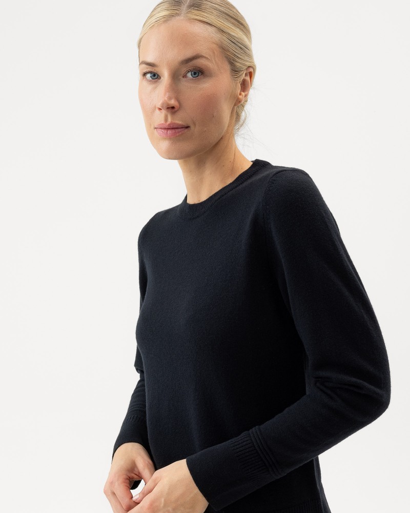 Renata Crew Renata Crew Black