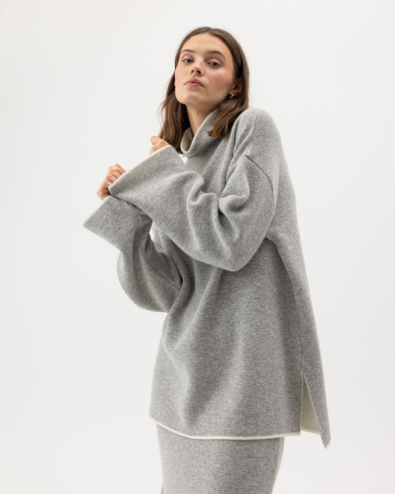 Sally Turtle Light Grey Mel.