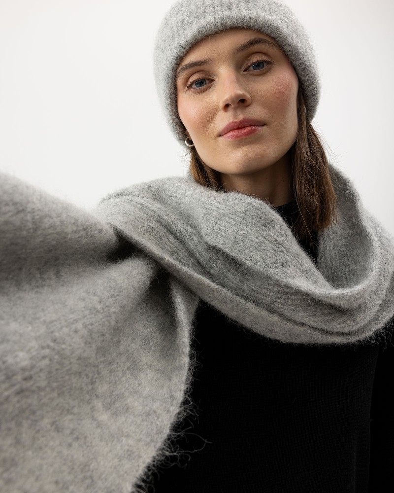 Sturkö Scarf Grey 