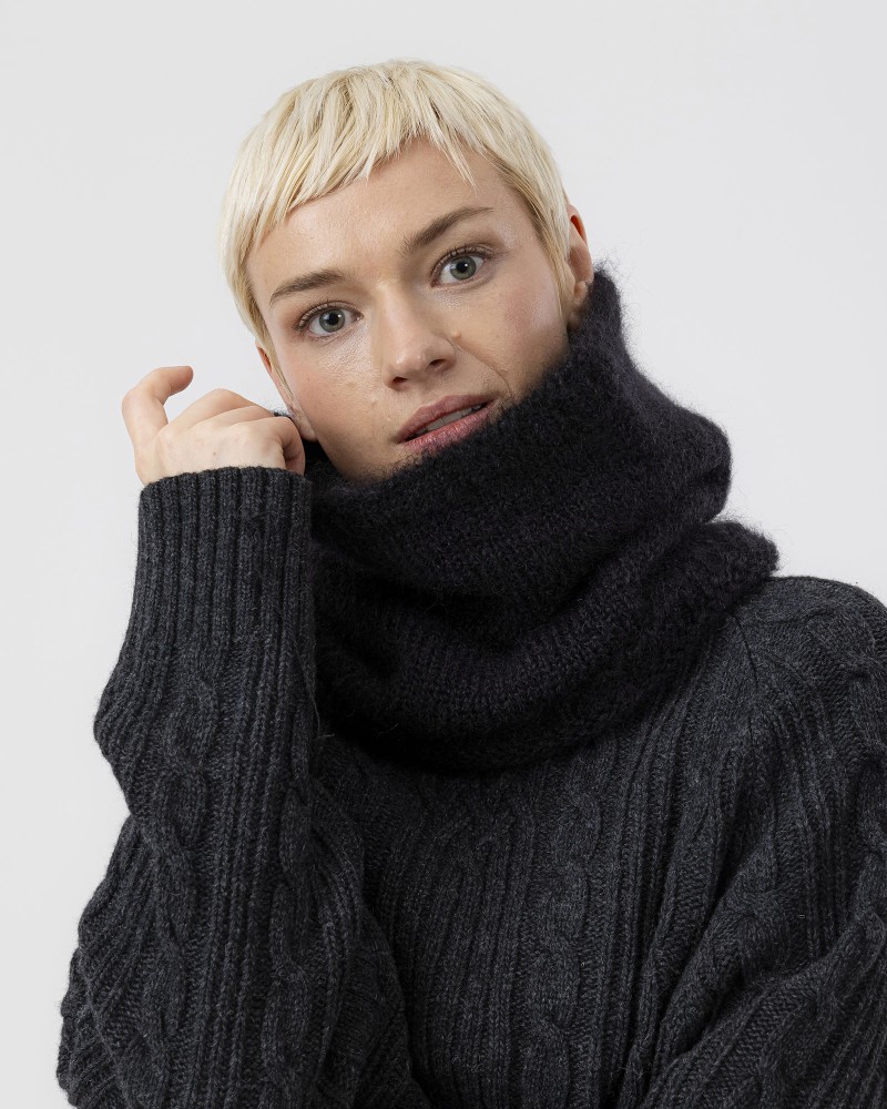 Vallvik Neck Tube Black