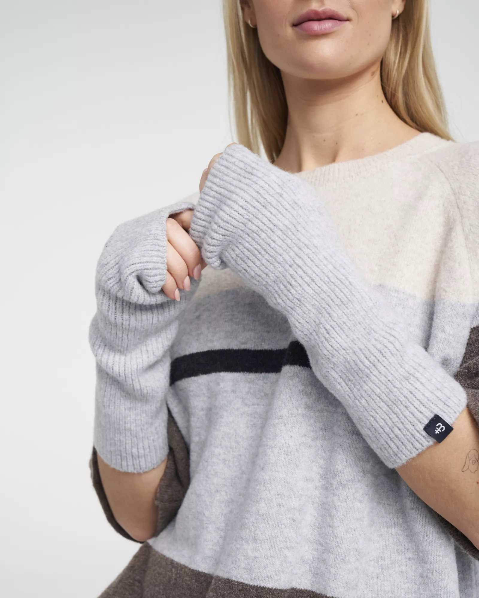 Vänern Wristwarmer Vänern Wristwarmer Light Grey Mel.