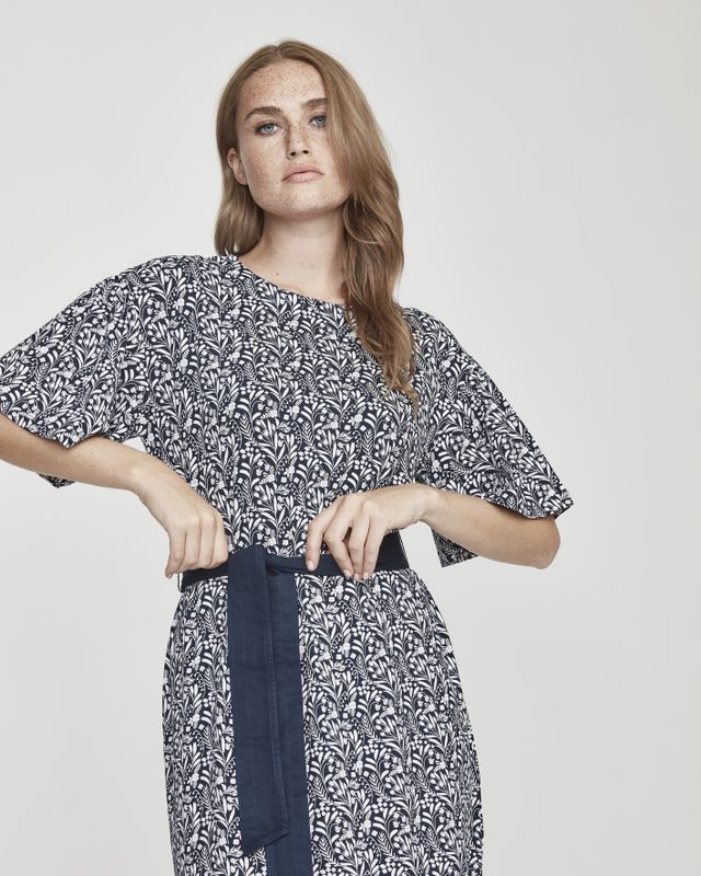Kajsa Slit Dress