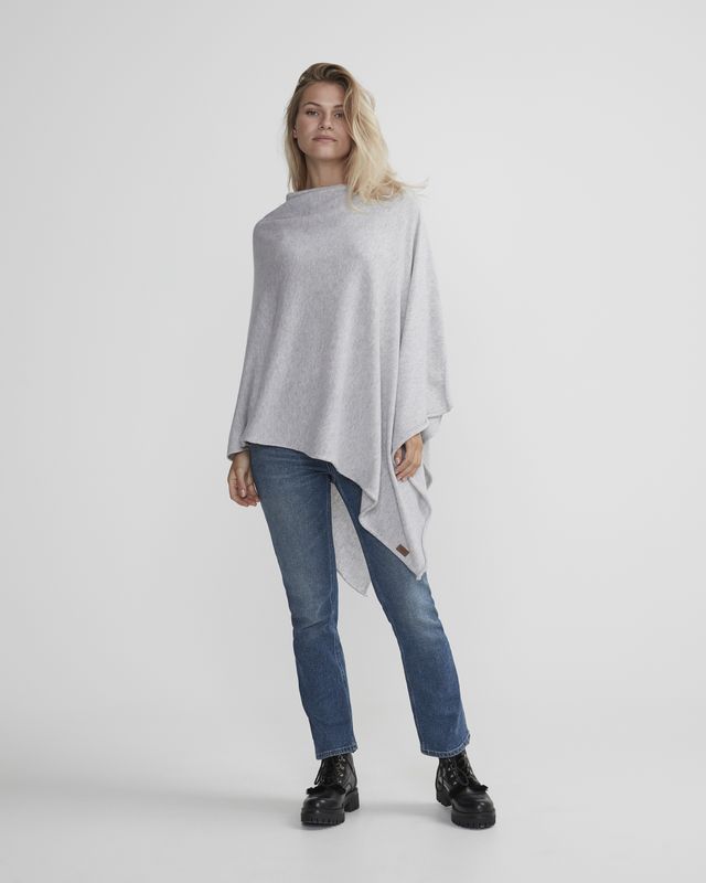 Sofie Poncho