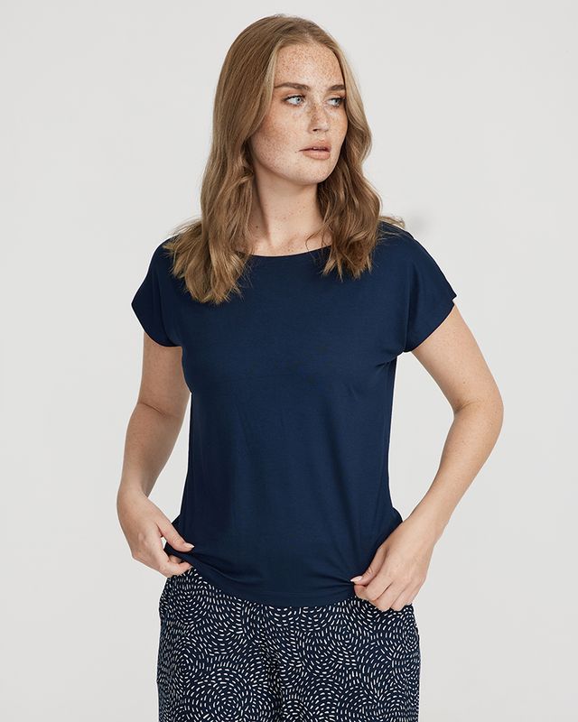 Alice Capsleeve