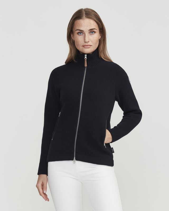 Claire Fullzip WP