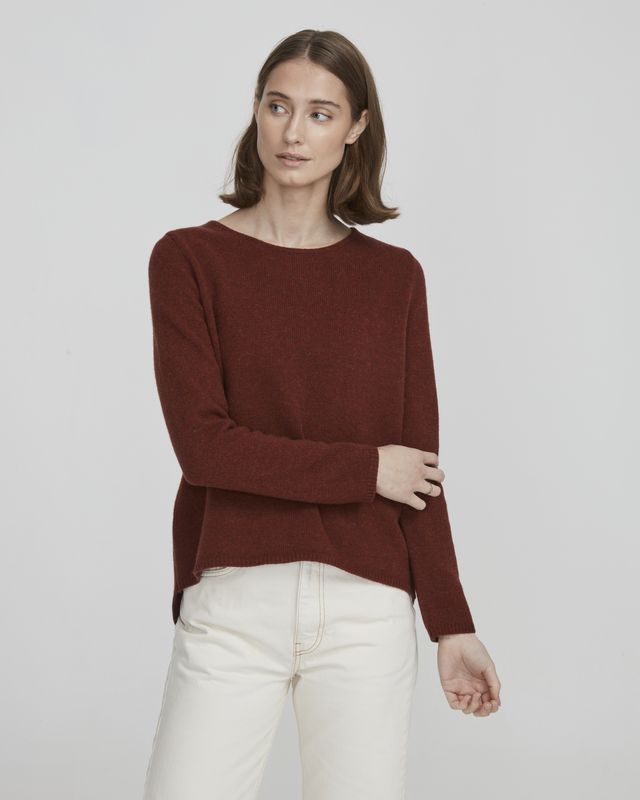 Elaine Crew