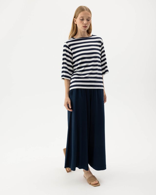 Ellen Tee