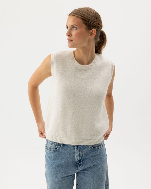 Elsy Vest