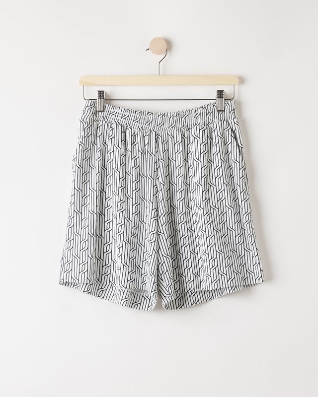 Esther Shorts