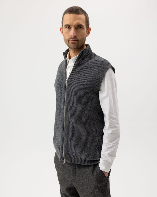 Frank Vest