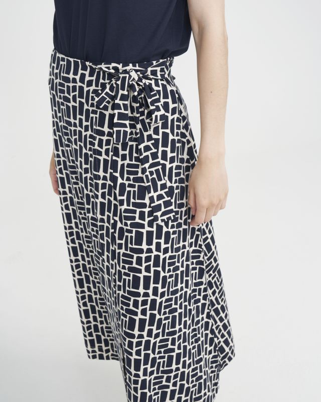 Jennie Skirt