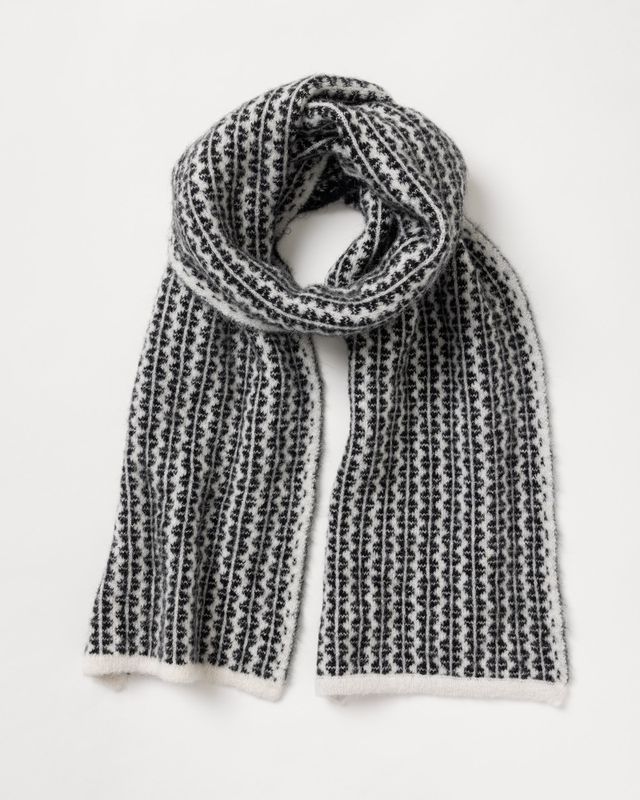Marholmen Scarf