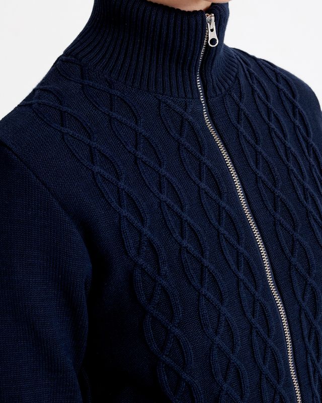 Marianne Fullzip WP