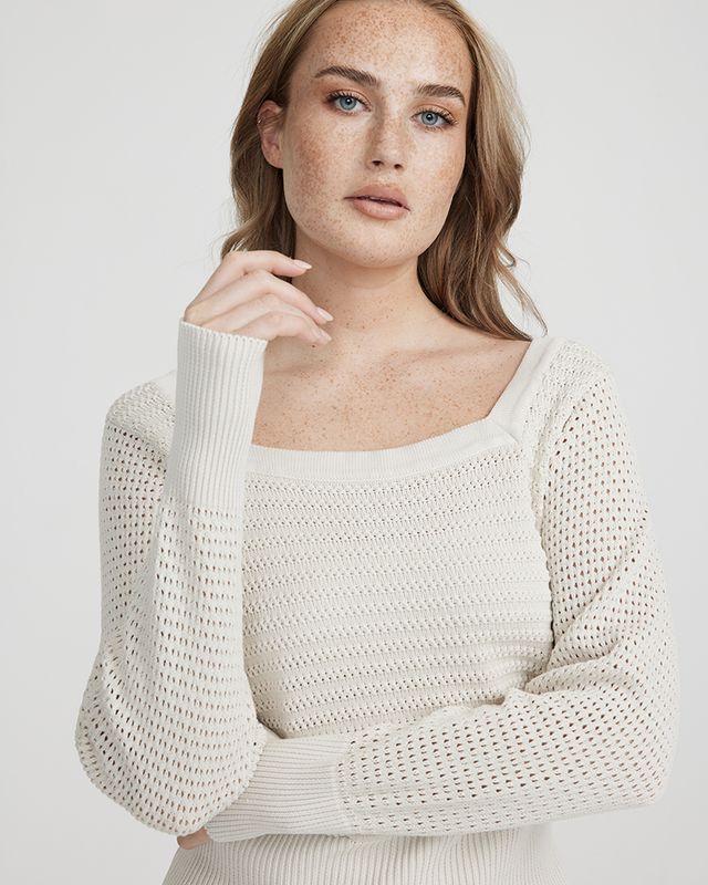 Mira Square Neck