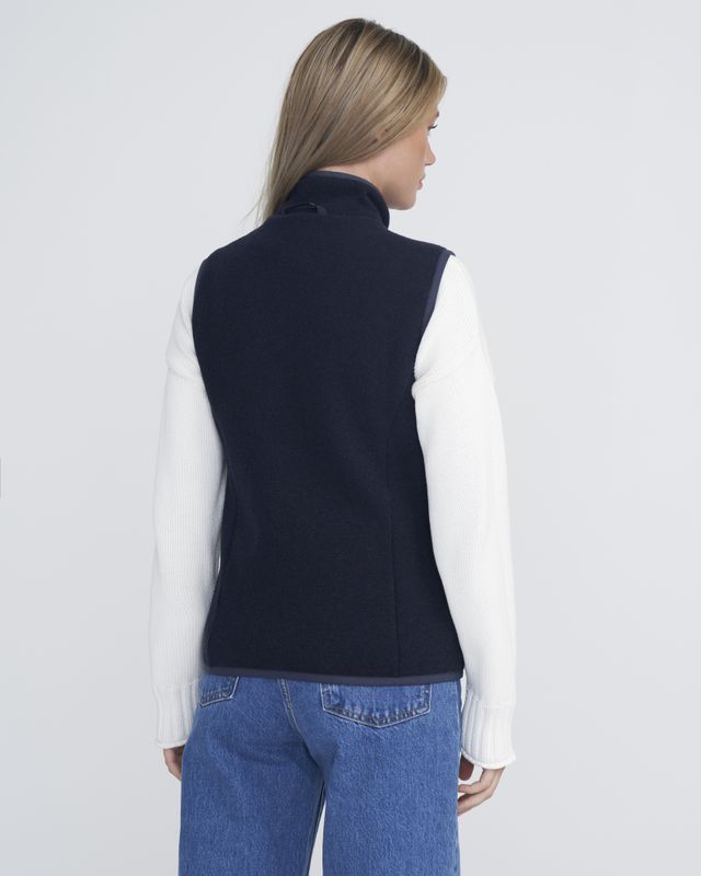 Rakel Vest WP
